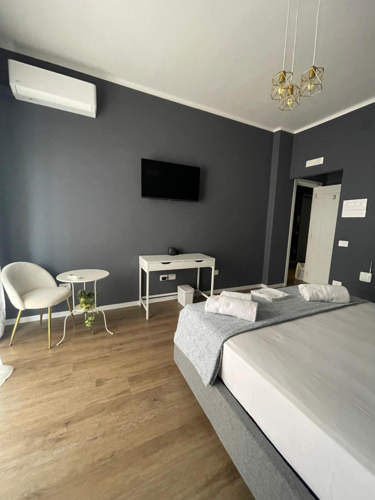 Isvi Bari Comfort Rooms Extérieur photo