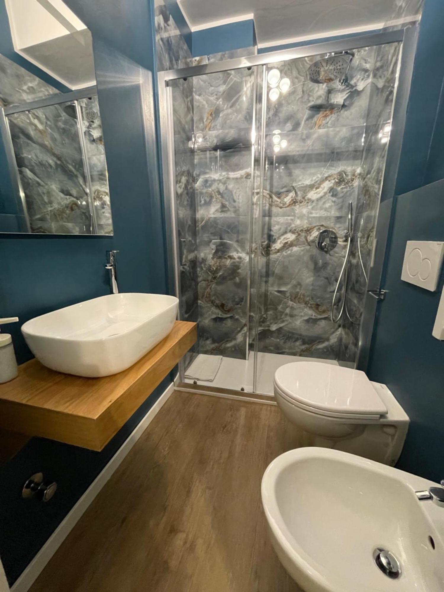 Isvi Bari Comfort Rooms Extérieur photo